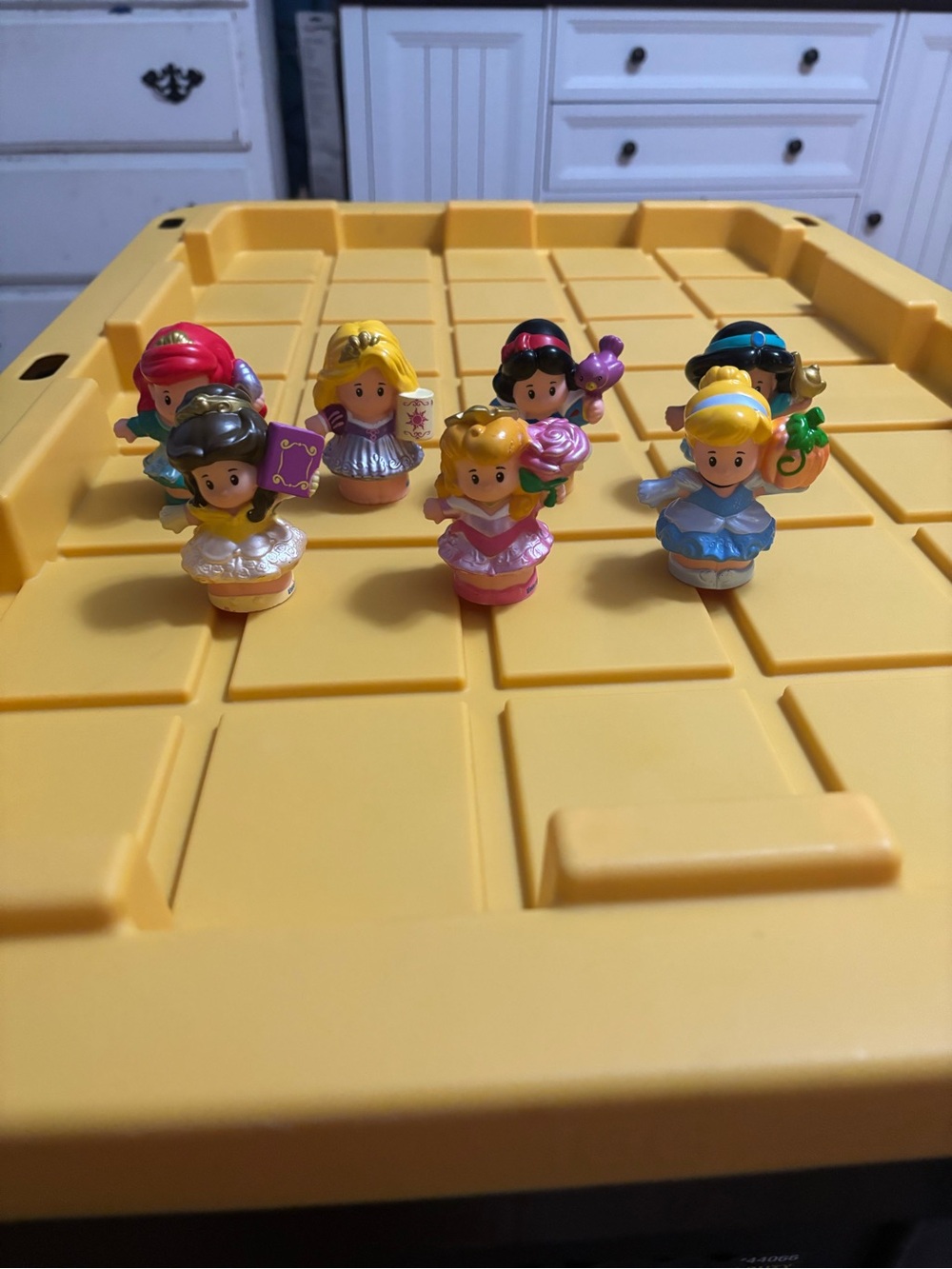 Little People Disney Princess 7 pc Figurine Set